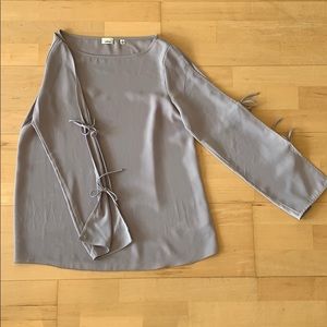 Aritzia blouse